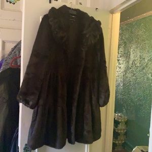 Faux fur coat swing bottom